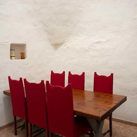 Trullo Licchio بيت للعطل *