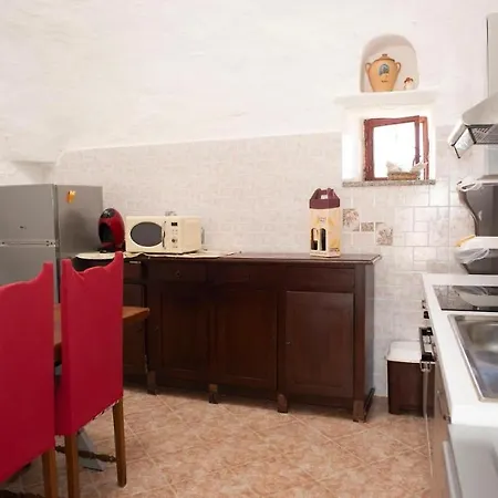 Trullo Licchio بيت للعطل