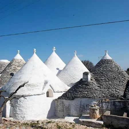 Trullo Licchio 度假居 奇斯泰尼诺